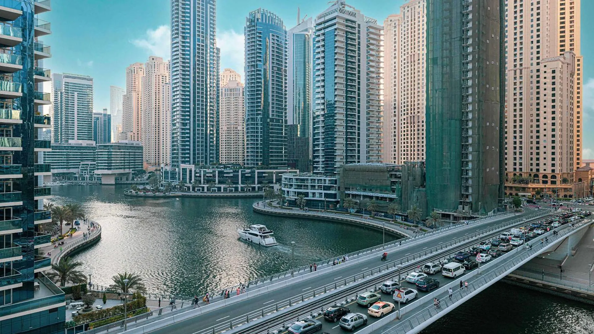 Apartment 1Br Beach House Vibes In Prime Marina Location Dubai