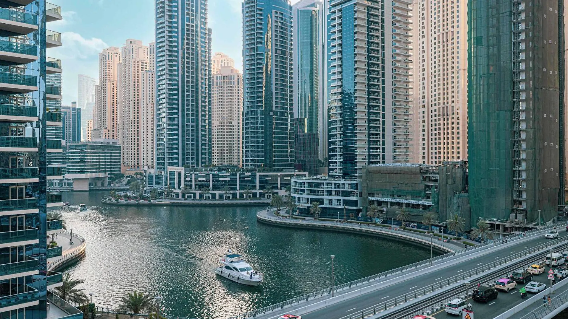 1Br Beach House Vibes In Prime Marina Location Dubai 0*,  United Arab Emirates
