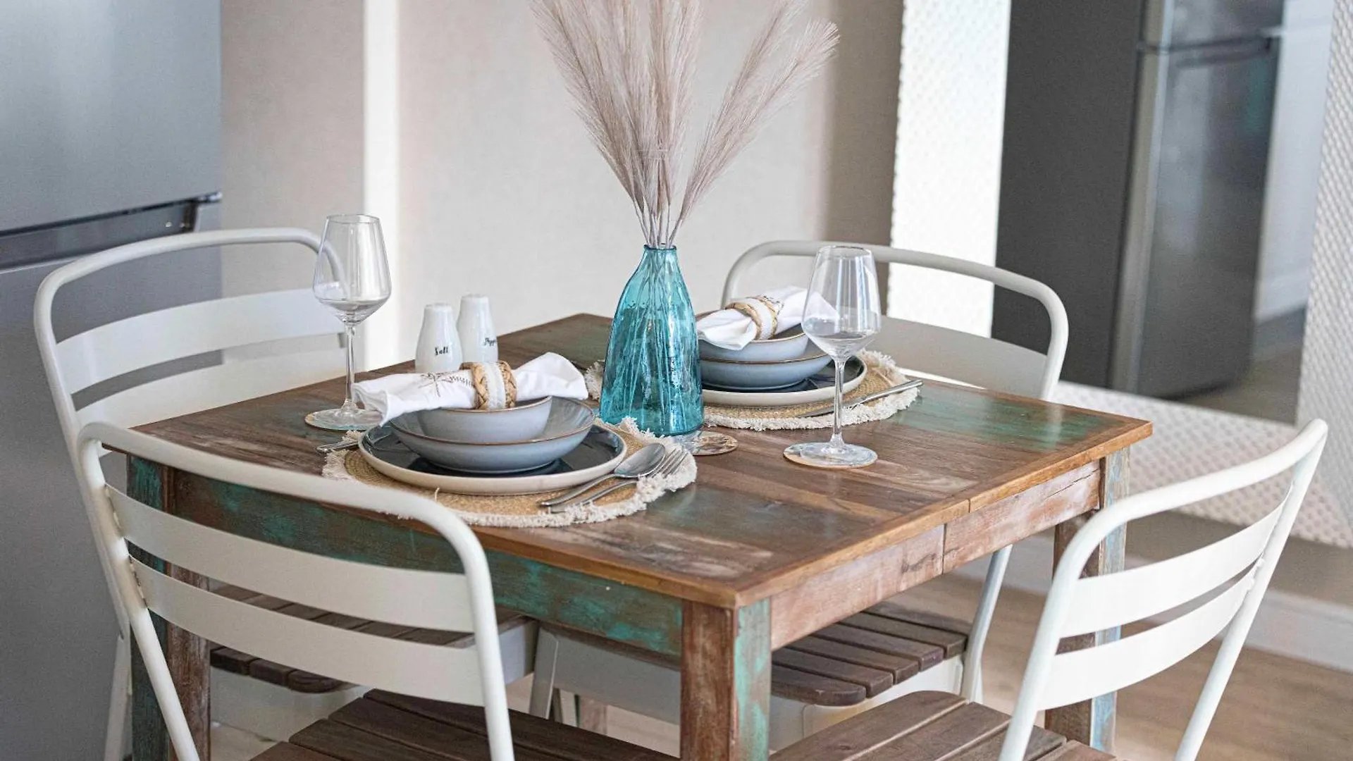 1Br Beach House Vibes In Prime Marina Location Dubai