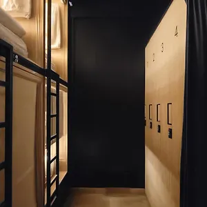 Hostal Westay Capsule, Dubái