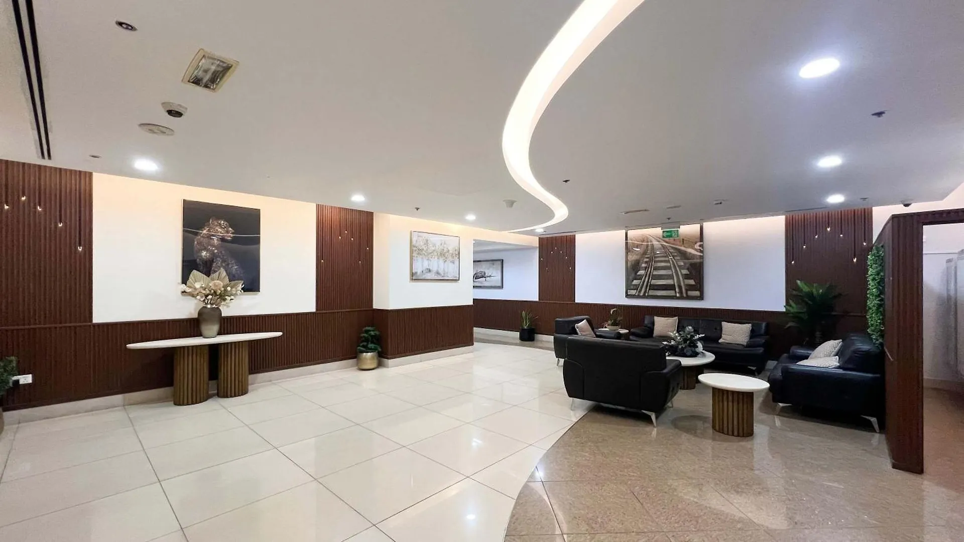 1Br Beach House Vibes In Prime Marina Location Dubai 0*,